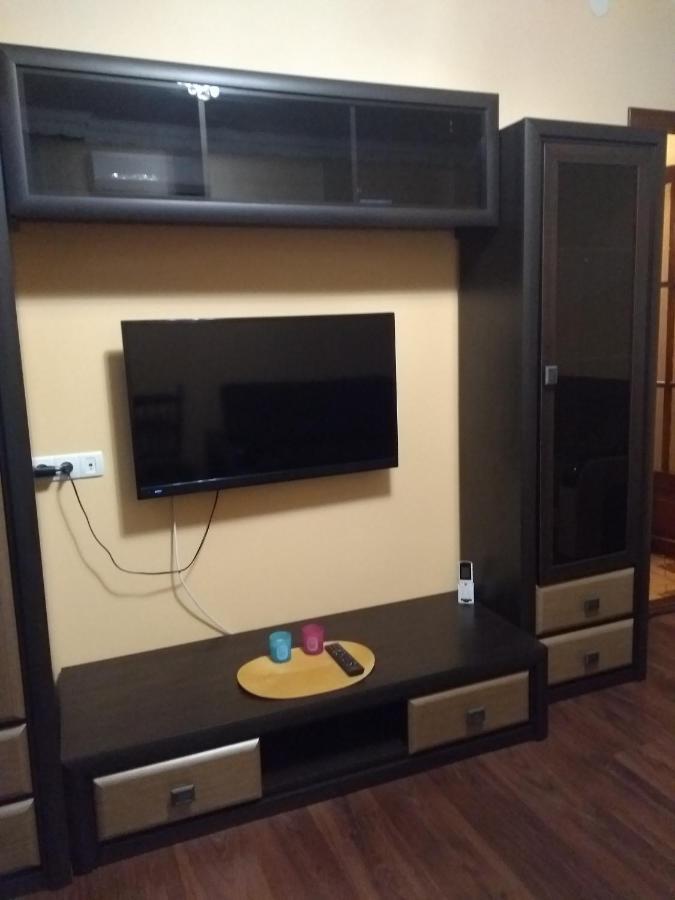 Apartments Comfortablе チェルニウツィー エクステリア 写真